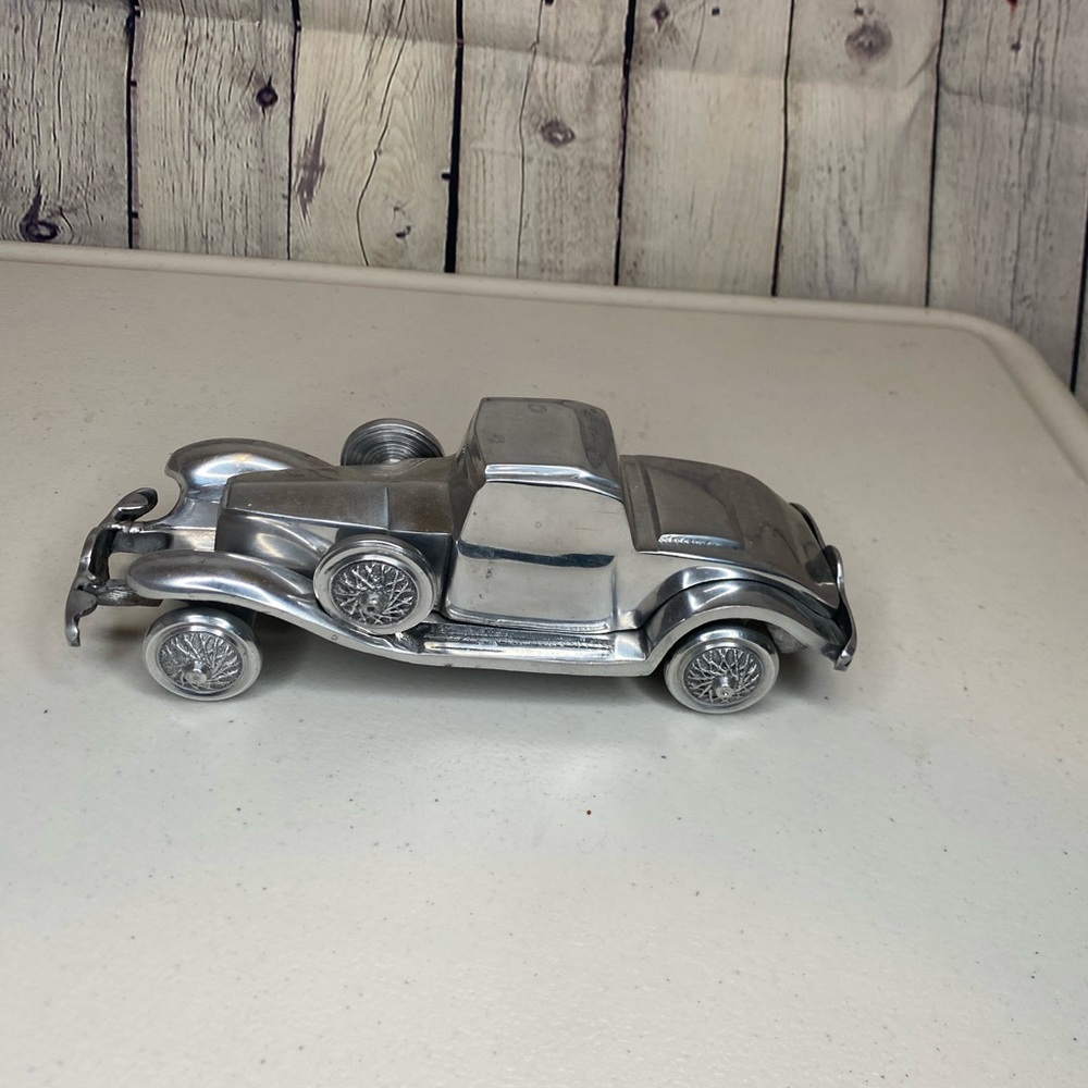 Antique collectible